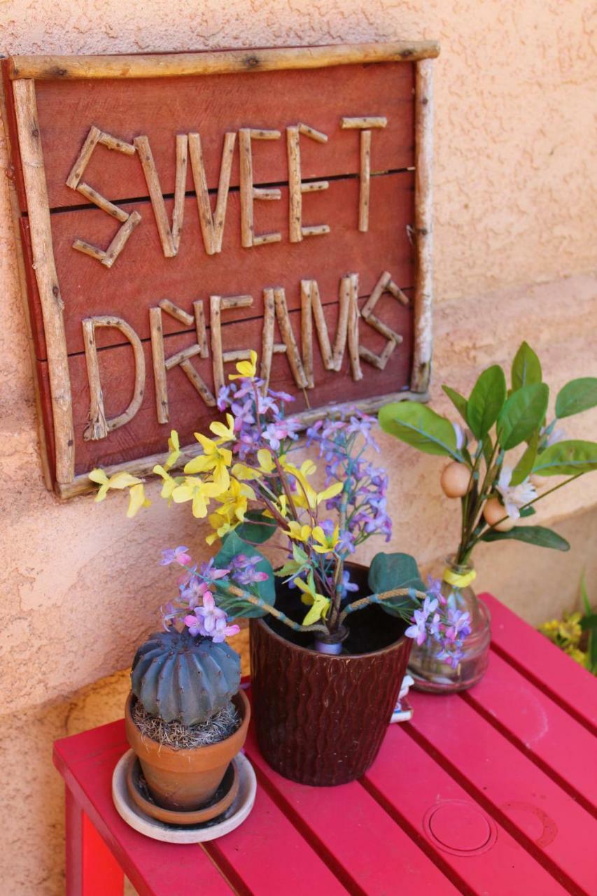 Sweet Dreams B&B La Bed & Breakfast